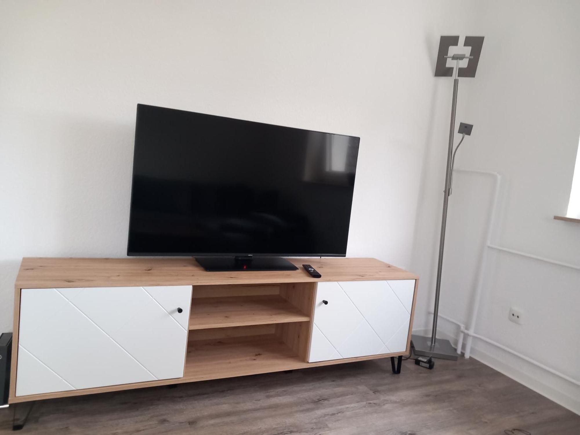 City Apartment Duisburg 1#Netflix &Wlan &Kingsize Bett &Kaffee Maschine & Central & 500M Innenhafen & 2 Min U Bahn Dış mekan fotoğraf