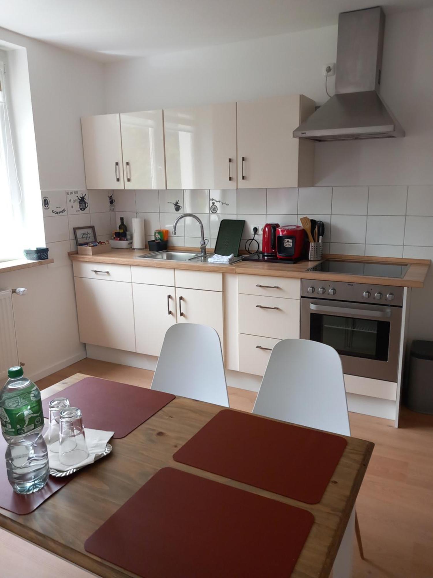 City Apartment Duisburg 1#Netflix &Wlan &Kingsize Bett &Kaffee Maschine & Central & 500M Innenhafen & 2 Min U Bahn Dış mekan fotoğraf
